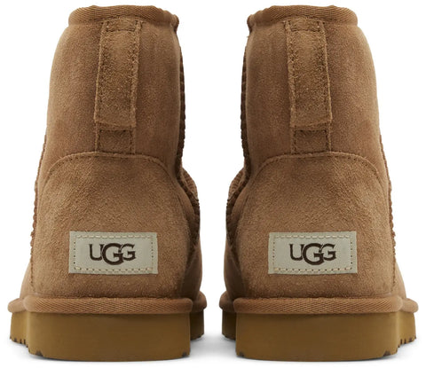 UGG Classic Mini Boot