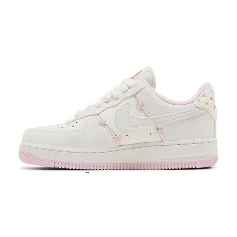 Nike Air Force 1 Low - Valentine's Day 2025