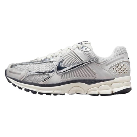 Nike Zoom Vomero 5 Chrome