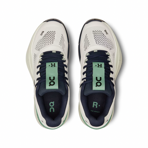 On Running THE ROGER Pro White/Aloe