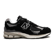 New Balance 2002R Protection – Pack Black Grey