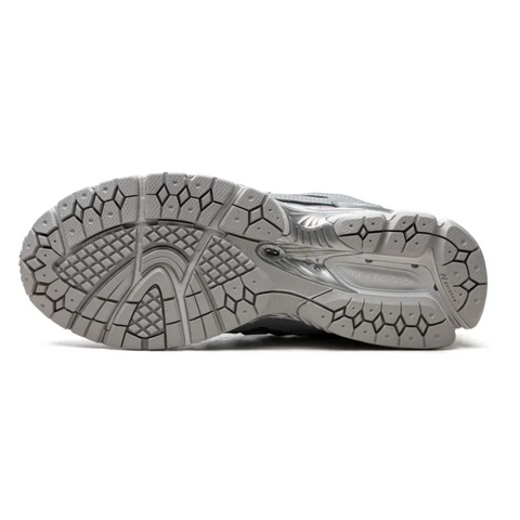 New Balance 1906D Protection Pack – Silver Metallic