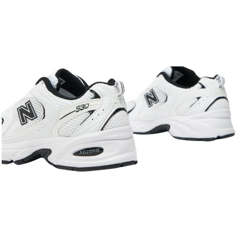 New Balance 530 – White Black Details