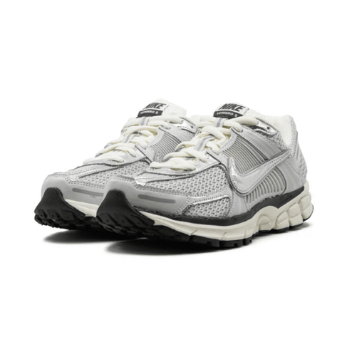 Nike Zoom Vomero 5 Chrome